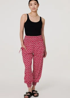 Trousers><noscript><img width=