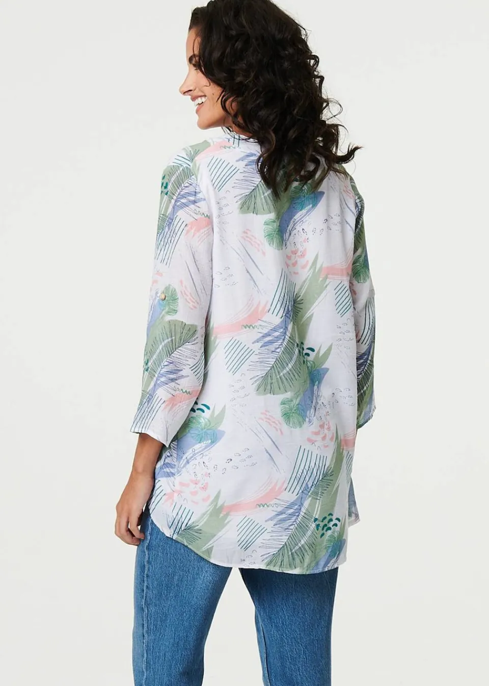 Tops>Izabel London Sage Abstract 3/4 Sleeve Relaxed Blouse