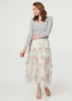Skirts><noscript><img width=