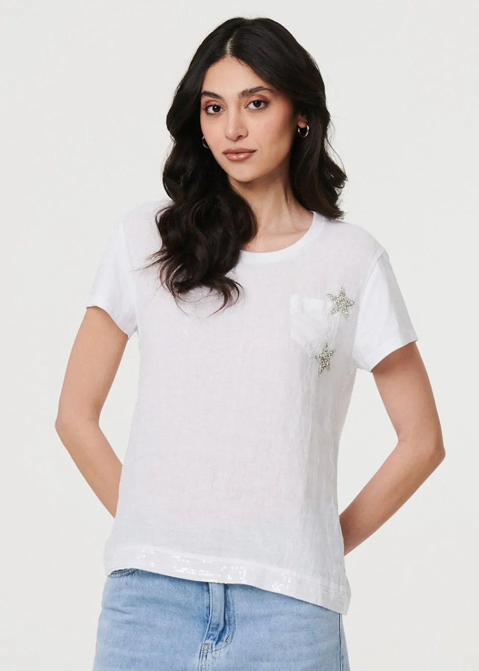 T-Shirts>Izabel London White Metallic Star Detail Relaxed T Shirt