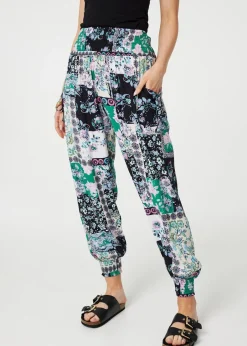 Trousers><noscript><img width=
