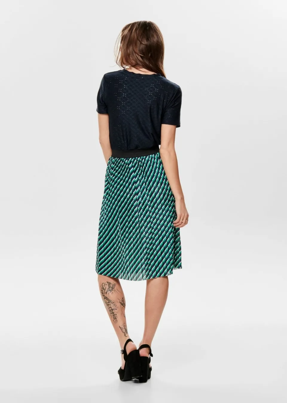 T-Shirts> JDY Black Cut Out T-Shirt