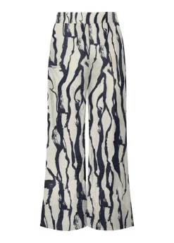 Trousers><noscript><img width=