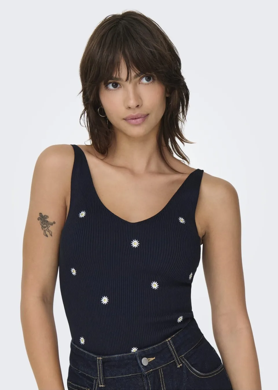 Tops>JDY Navy Daisy Knitted Vest