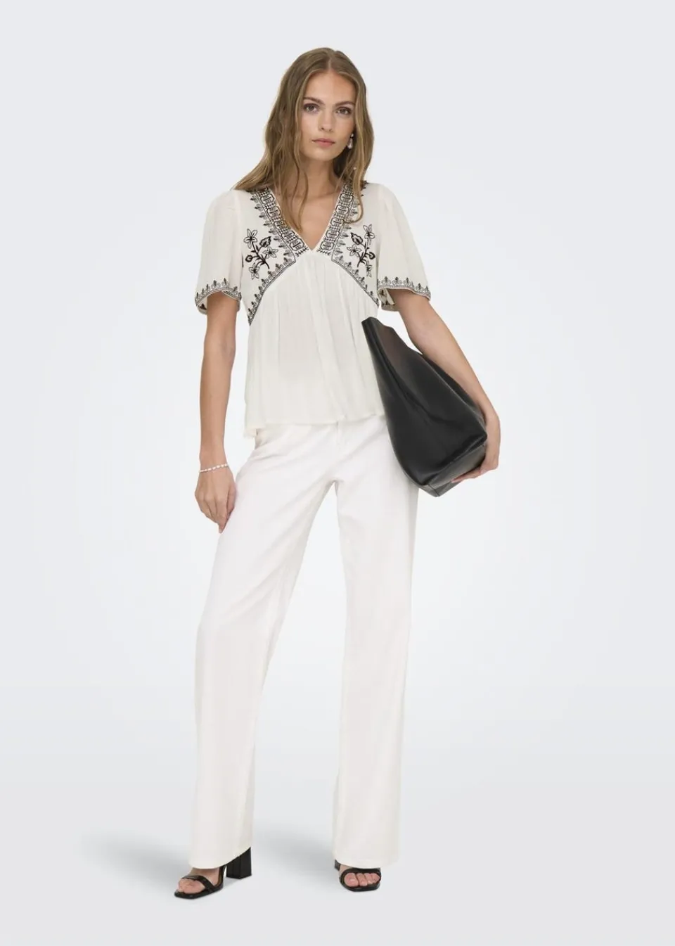 Tops>JDY White Embroidered Blouse