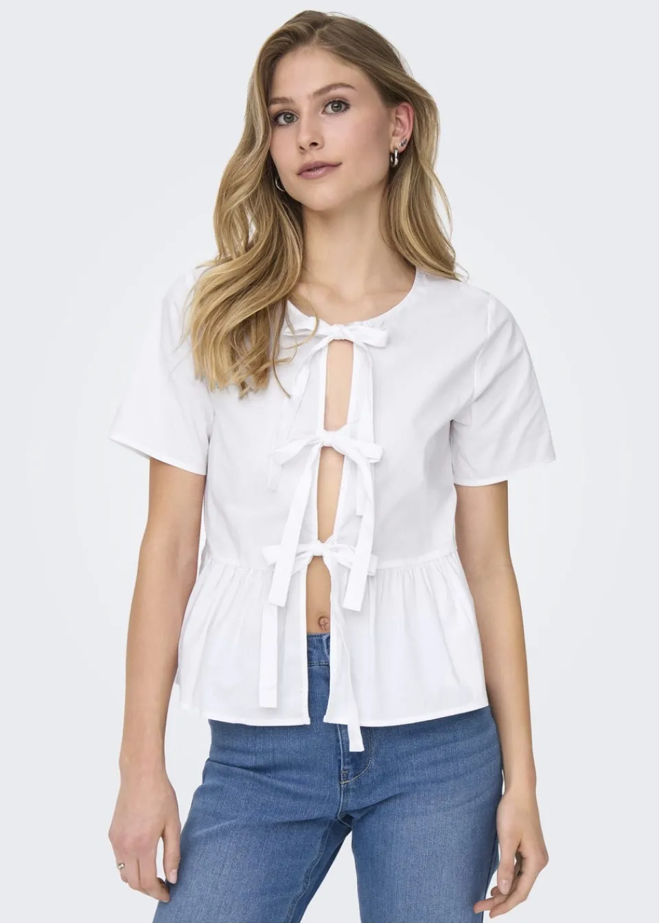 Tops>JDY White Ribbon Blouse