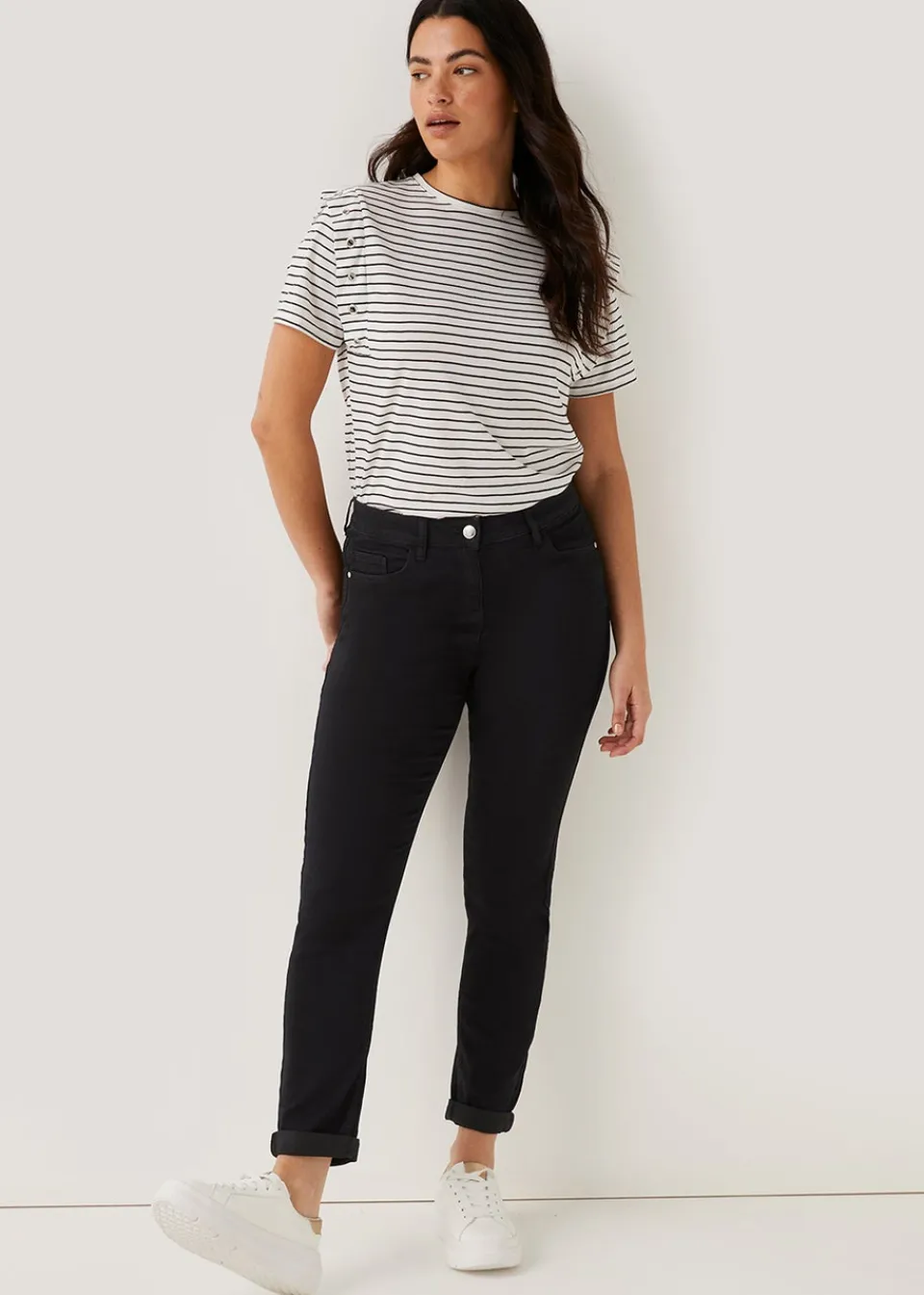Jeans & Jeggings>Papaya Denim Jolie Relaxed Skinny Jeans Black