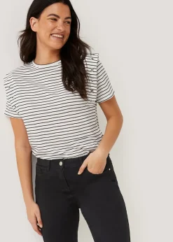 Jeans & Jeggings><noscript><img width=