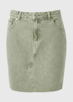 Skirts><noscript><img width=