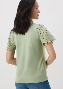 T-Shirts>Papaya Floral Lace T-Shirt Khaki
