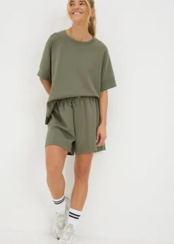 Shorts><noscript><img width=