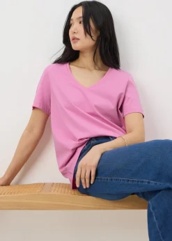 T-Shirts><noscript><img width=