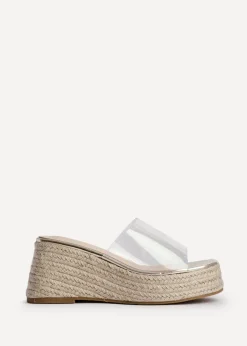 Footwear><noscript><img width=