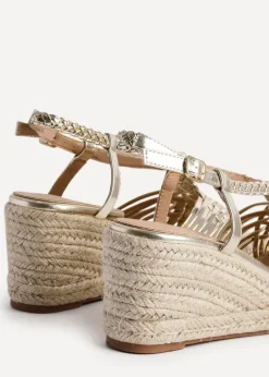 Footwear><noscript><img width=