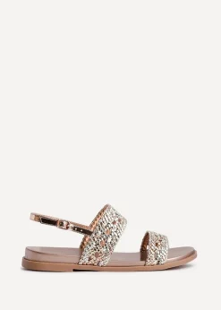 Footwear><noscript><img width=