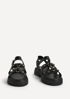 Footwear><noscript><img width=