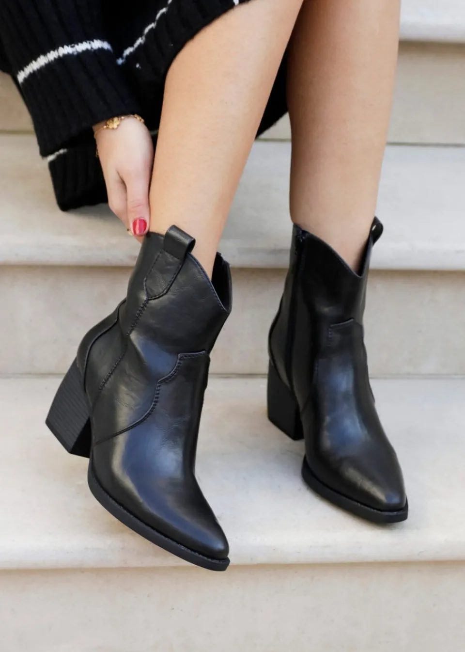 Footwear>Linzi Jessie Black Faux Leather Western Ankle Boot