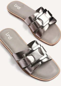 Footwear><noscript><img width=