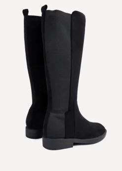 Footwear><noscript><img width=