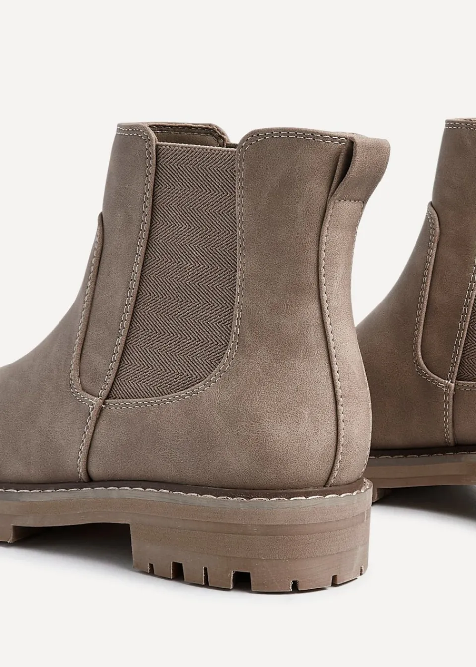 Footwear>Linzi Porter Taupe Nubuck Classic Chelsea Boot