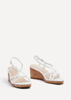 Footwear><noscript><img width=