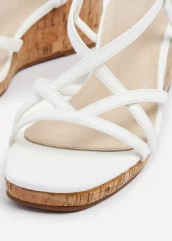 Footwear><noscript><img width=