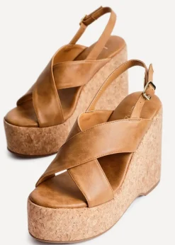 Footwear><noscript><img width=