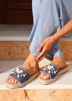 Footwear><noscript><img width=