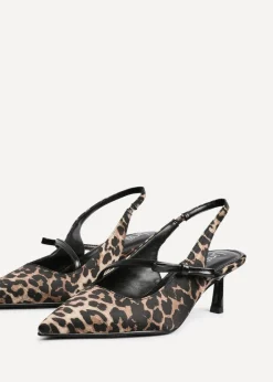 Footwear><noscript><img width=