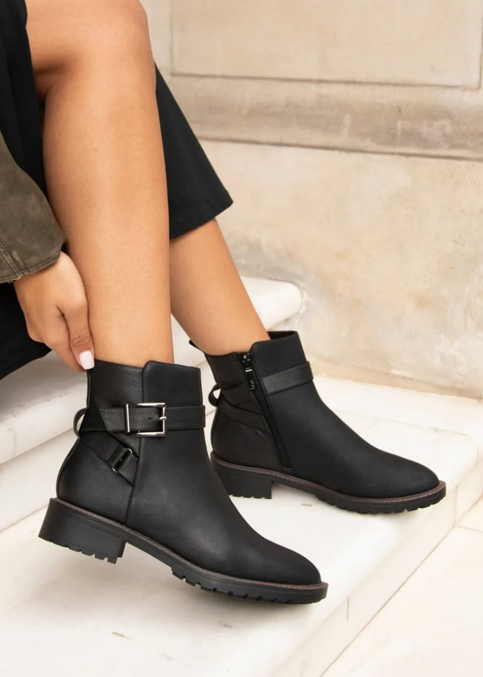 Footwear>Linzi Watson Black Nubuck Ankle Boot