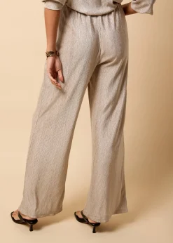 Trousers><noscript><img width=