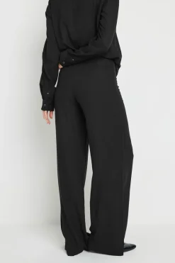 Trousers><noscript><img width=