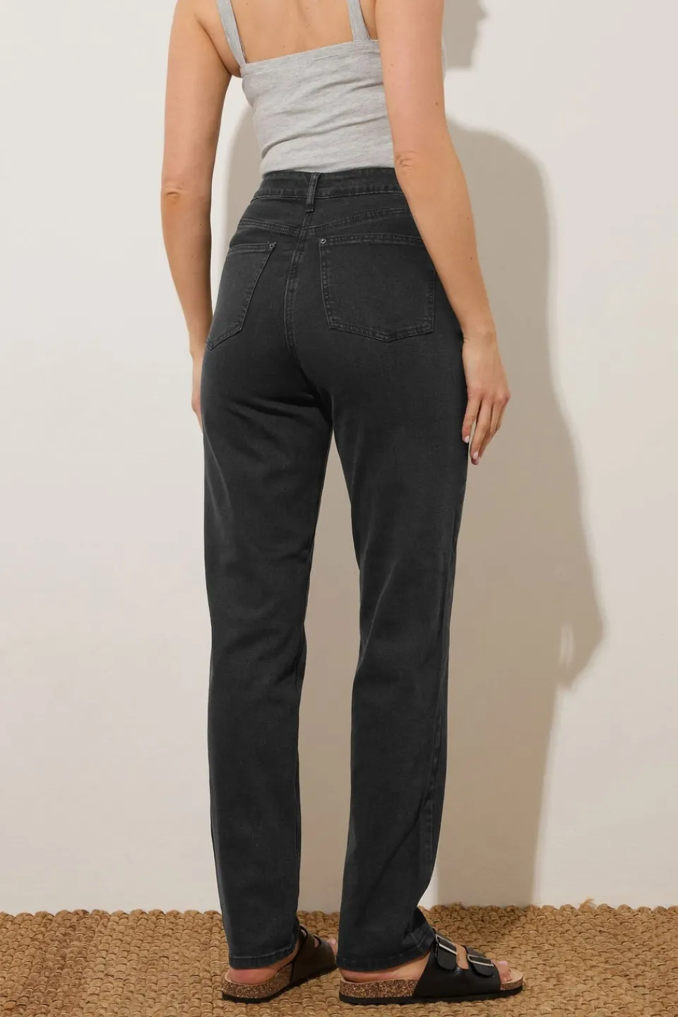 Jeans & Jeggings>Long Tall Sally Black Washed Una Stretch Mom Jeans