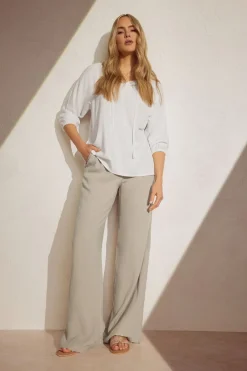 Trousers><noscript><img width=