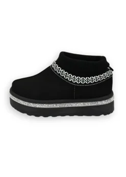 Footwear><noscript><img width=