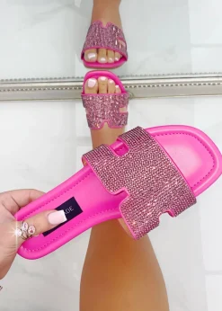 Footwear><noscript><img width=