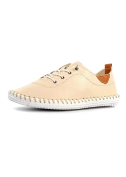 Footwear><noscript><img width=