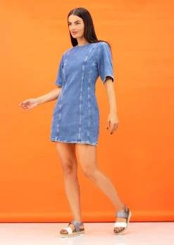 Footwear><noscript><img width=
