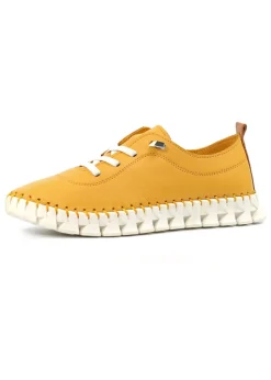 Footwear><noscript><img width=