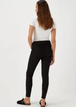 Jeans & Jeggings><noscript><img width=
