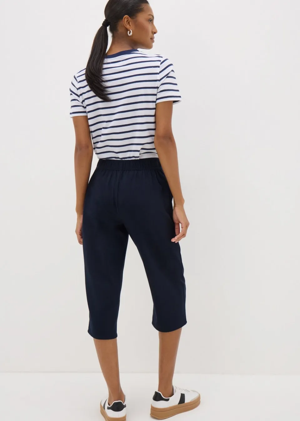 Trousers>Papaya Navy Cropped Trousers