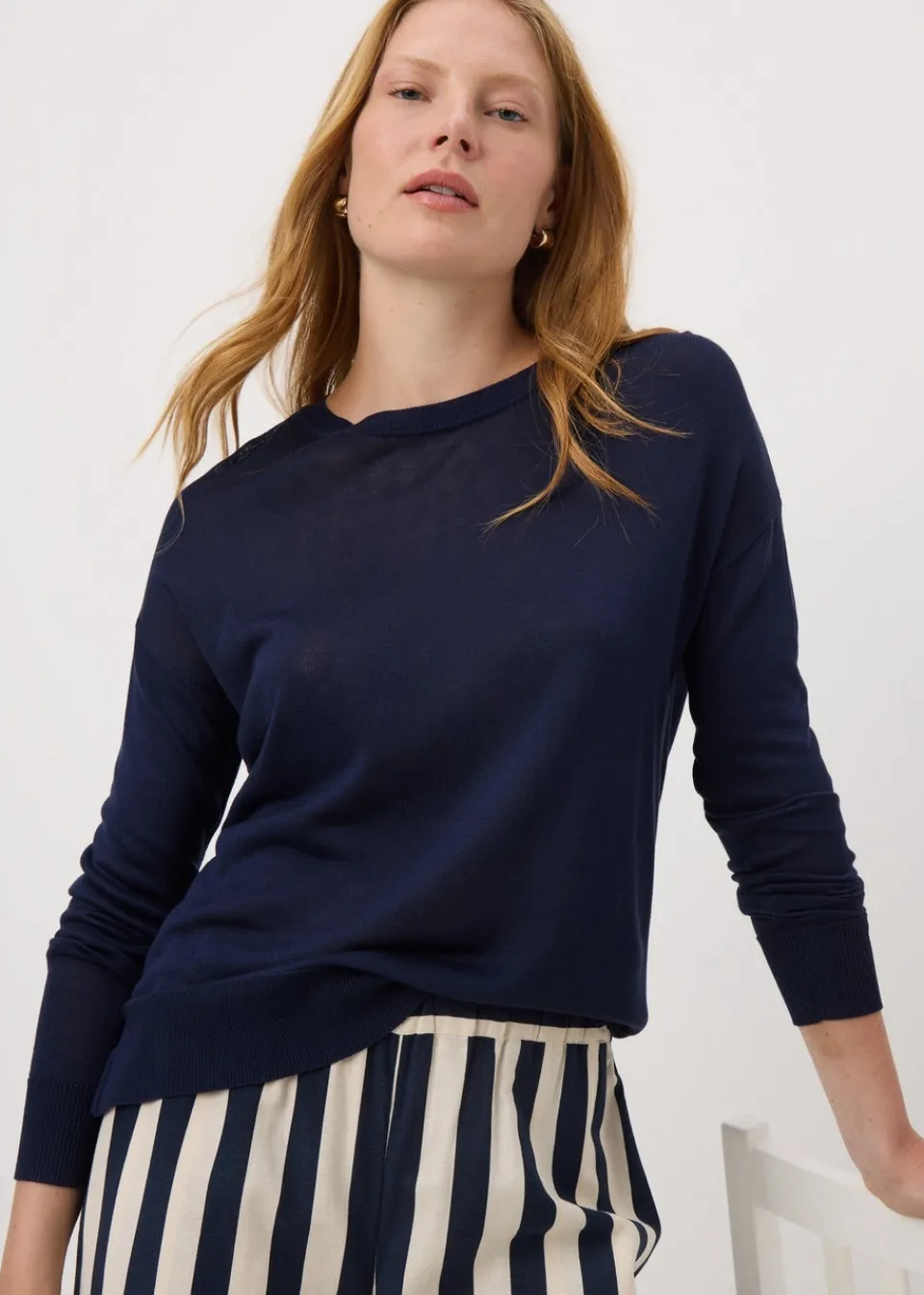 Tops>Papaya Navy Fine Gauge Long Sleeve Jumper