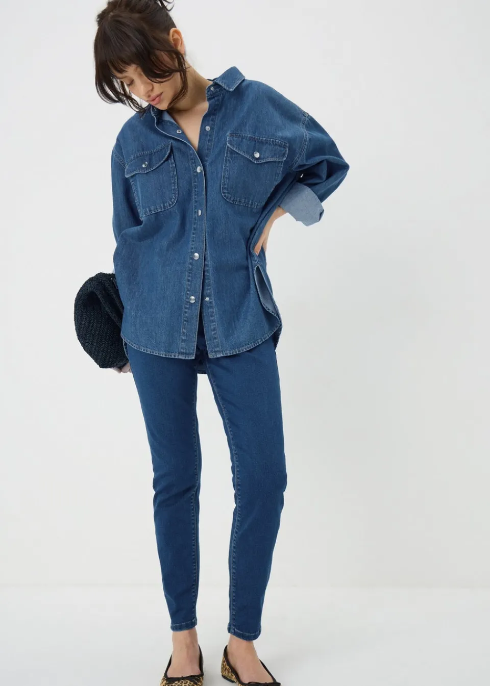 Jeans & Jeggings>Papaya Petite Dark Wash High Waisted Jeans