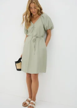 Dresses><noscript><img width=
