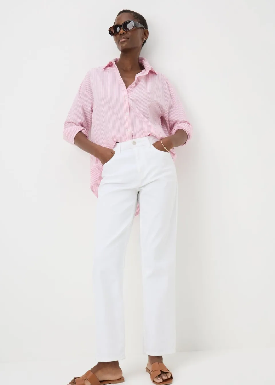 Jeans & Jeggings>Papaya Petite White Straight Fit Jeans