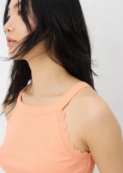 Tops><noscript><img width=