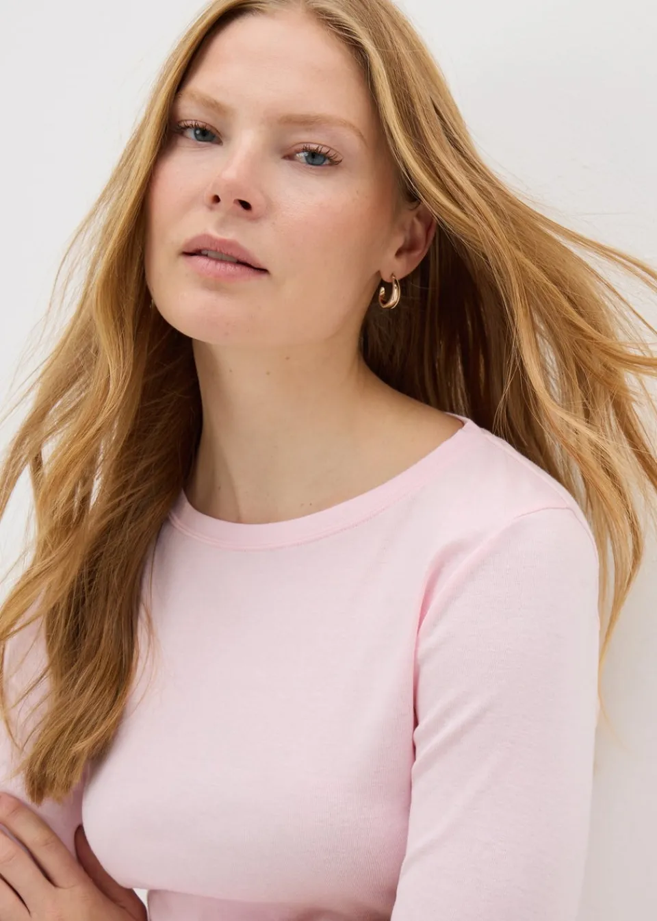 T-Shirts> Pink Long Sleeved T-Shirt