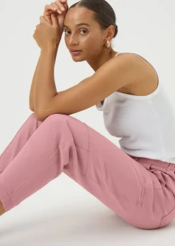 Trousers><noscript><img width=