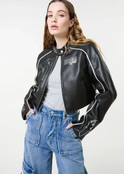 Coats & Jackets><noscript><img width=