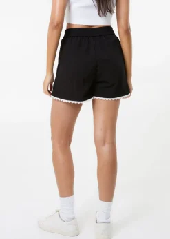 Shorts><noscript><img width=